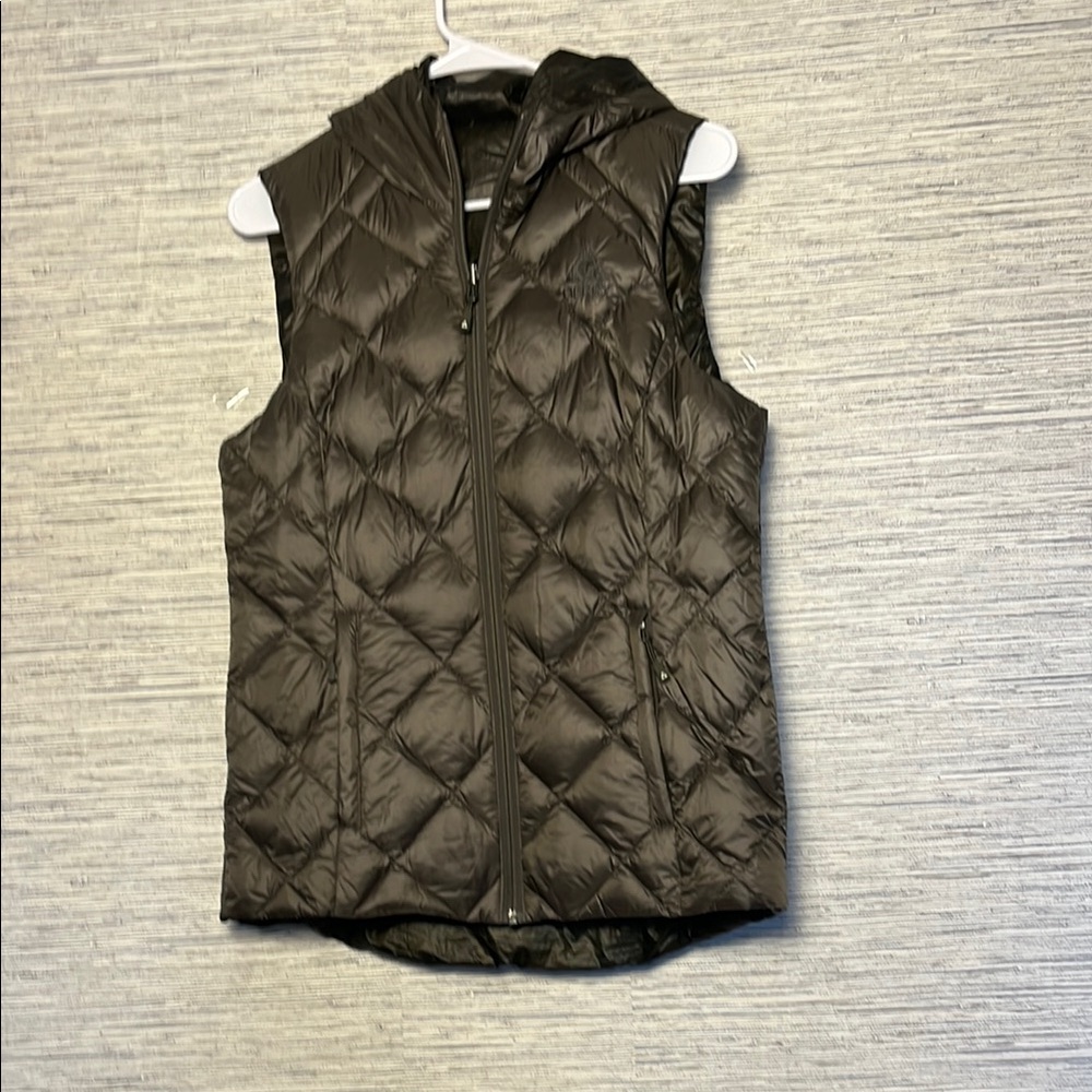 Quilted Puffer Vest in Army Green (589)